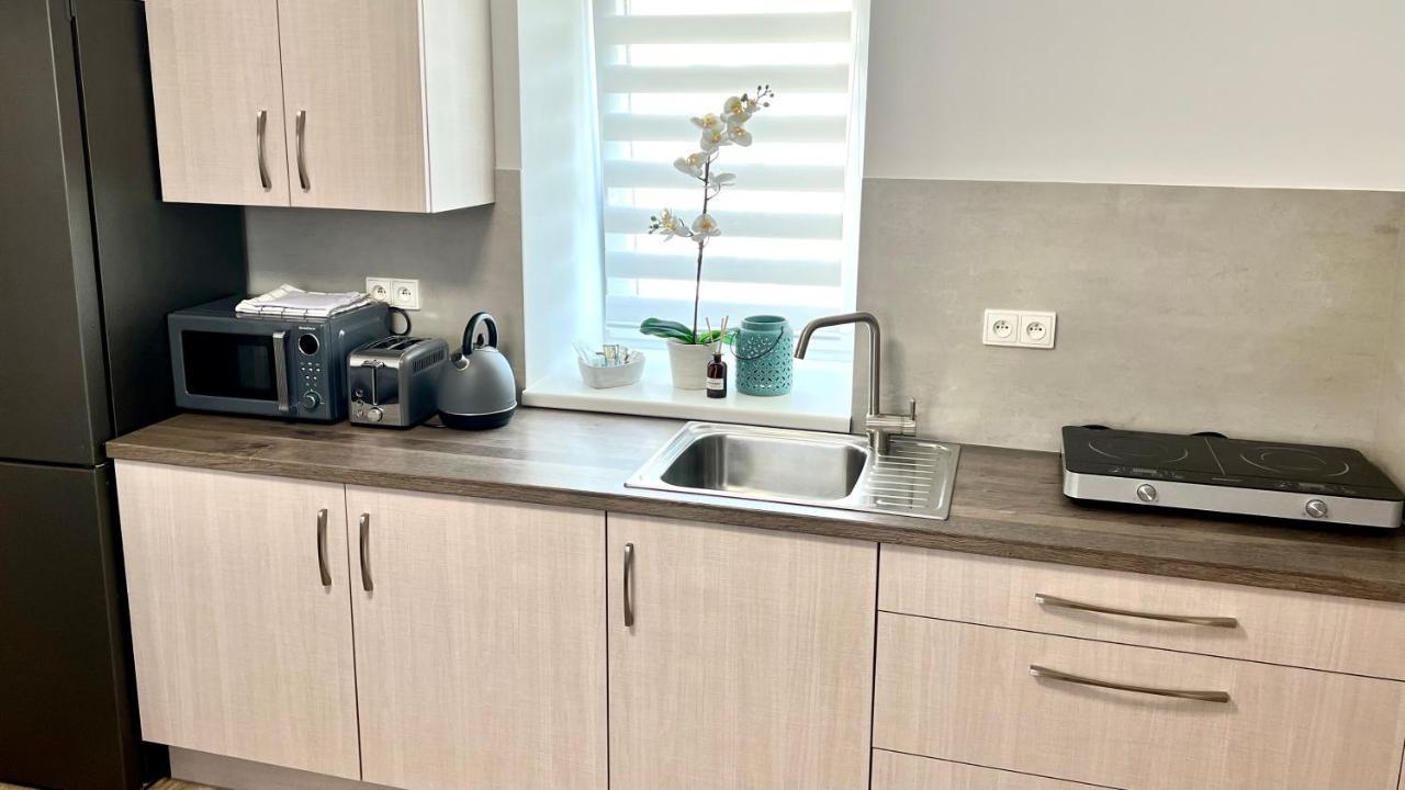 Apartmany Ellie 兹诺伊莫 外观 照片
