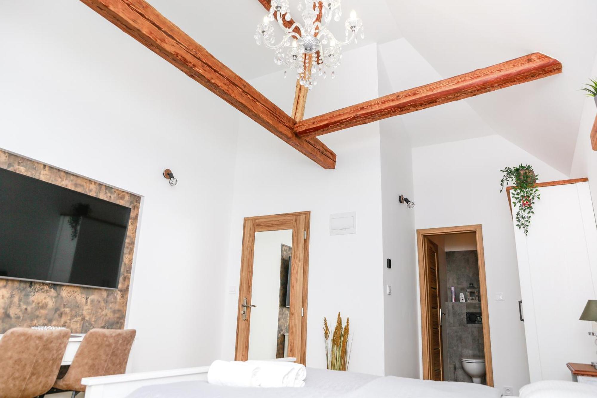 Apartmany Ellie 兹诺伊莫 外观 照片