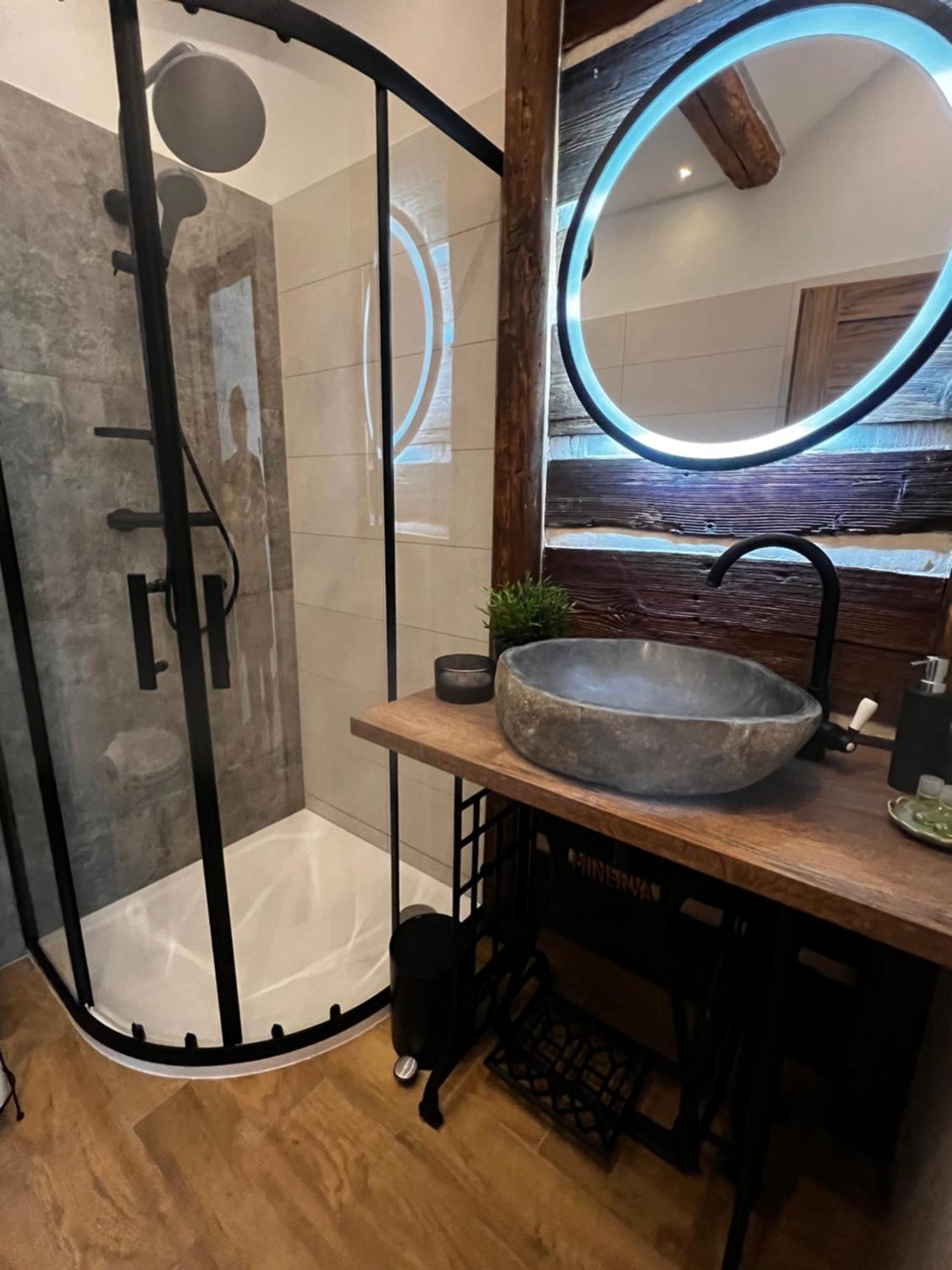 Apartmany Ellie 兹诺伊莫 外观 照片