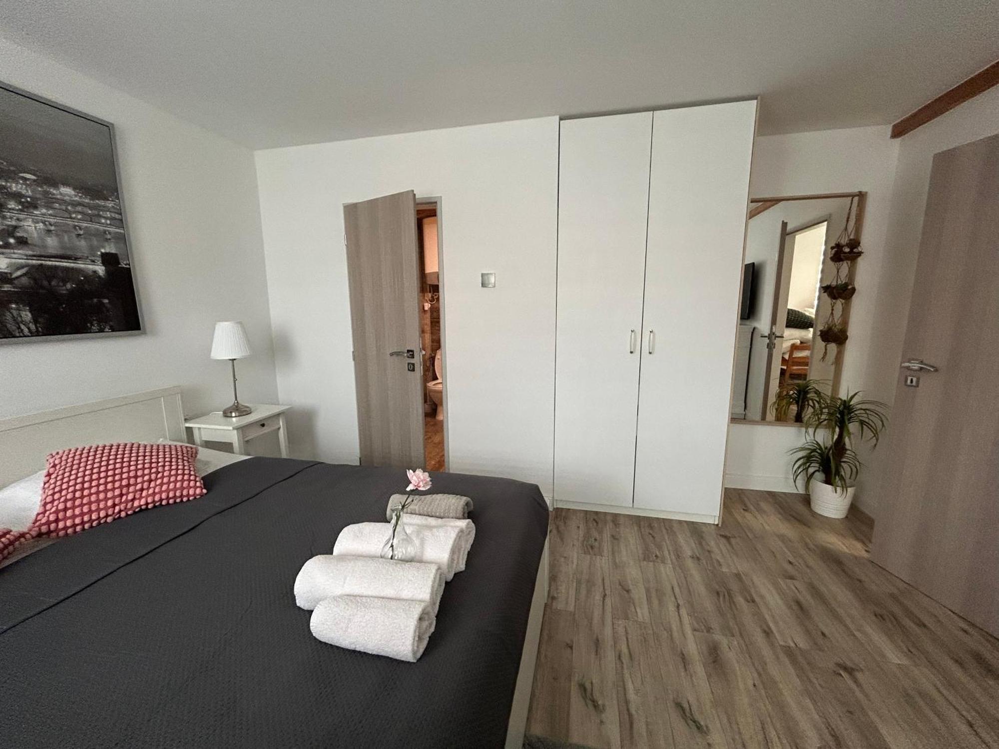 Apartmany Ellie 兹诺伊莫 外观 照片